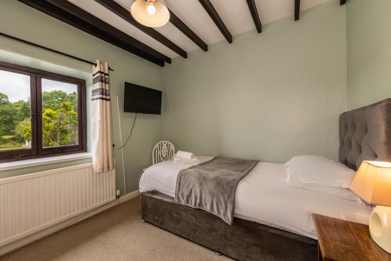 Bower House Inn Ескдейл Екстериор снимка